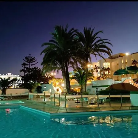 Maspalomas Dunes 公寓 *